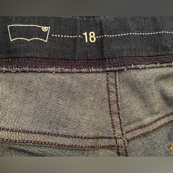 LEVI'S PULL ON DENIM LEGGINGS - DARK WASH - PLUS SIZE 18 - Picture 9 of 12